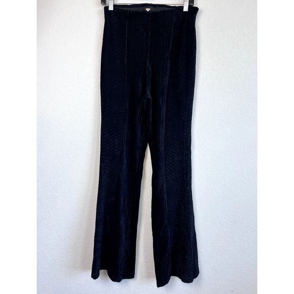 Free People Pants - Chic Free People Penny Velvet Flare Pull-On Pants L